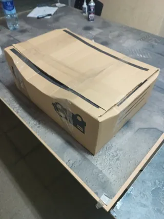 Caja de cartón Xavi