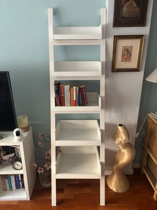 Estantería Escalera Madera lacada en Blanco Banak