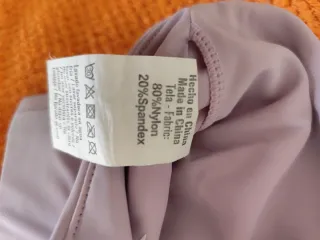 Conjunto deportivo top y mallas color Lila talla S