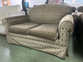 Sofá-cama de tela marrón