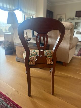 Sillas de comedor de madera (6 unidades)