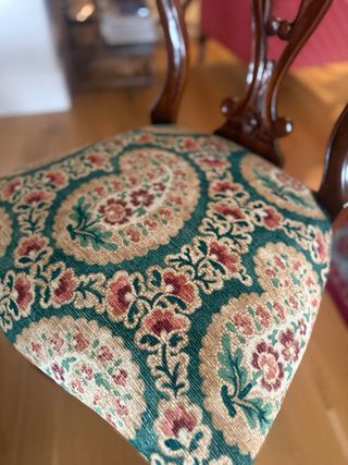 Sillas de comedor de madera (6 unidades)