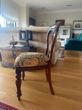 Sillas de comedor de madera (6 unidades)