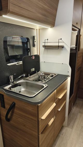 Autocaravana Pilote C690