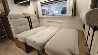 Autocaravana Pilote C690