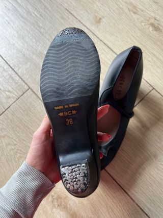 Zapatos Sevillanas/Flamenco BC Basic Negros