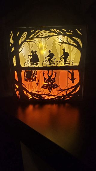 Caixa de Luz Stranger Things c/ LEDs