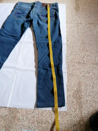 Jeans unisex taglia 47