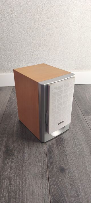 Altavoces Thomson Marrón y Plata