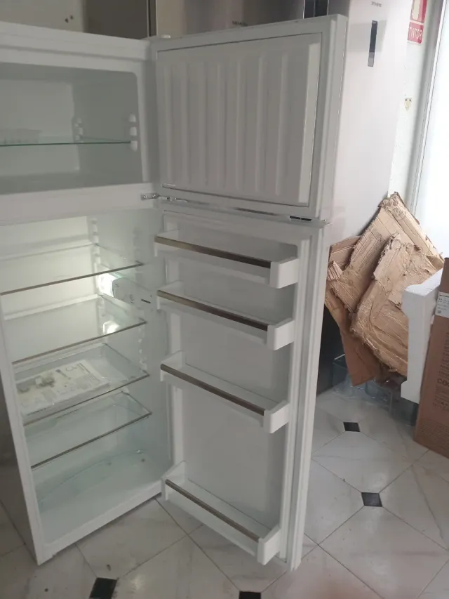 Nevera Liebherr Blanca