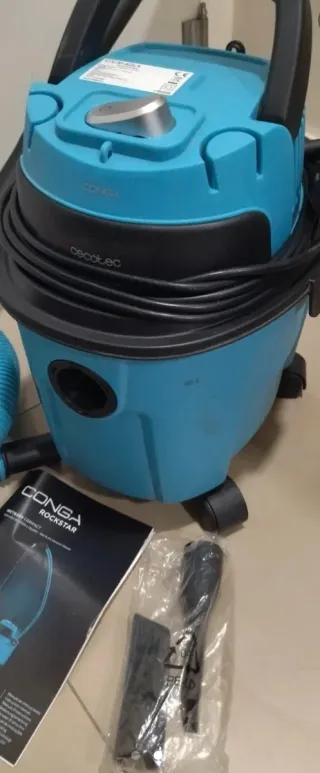 Aspiradora Cecotec Seco y Húmedo