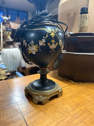 Coppia Lampade Bronzo e Ceramica Decorata