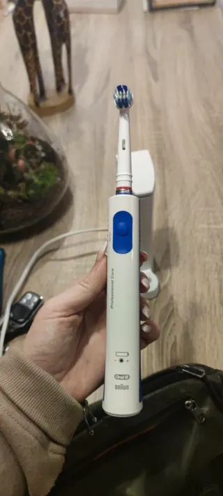 Cepillo de dientes eléctrico Oral-B Braun