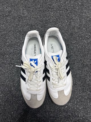 Adidas Samba Clásicas Blancas y Grises