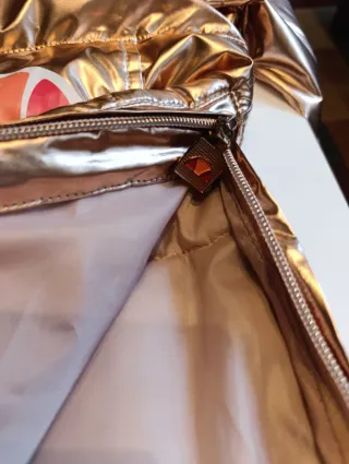 Canguro Ellesse Dorado Brillante