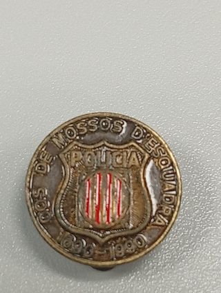 Insignia Mossos d'Esquadra Centenario 1690-1990