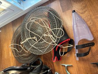 Lote de pesca: carretes, flotadores y más