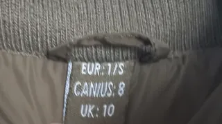 CHAQUETA ACOLCHADA VERDE OSCURO  T. S