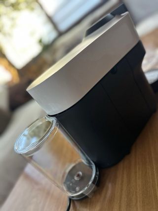 Cafetera Nespresso Vertuo Pop