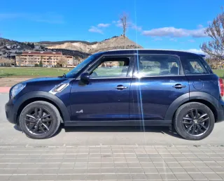 MINI Countryman 2012