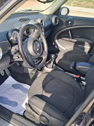 MINI Countryman 2012