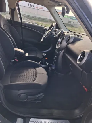 MINI Countryman 2012