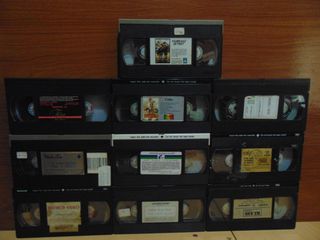 LOTE DE 10 PELÍCULAS VHS VIEJAS. Originales
