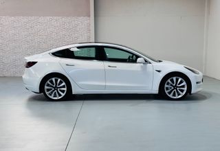 Tesla Model 3 Gran Autonomía AWD