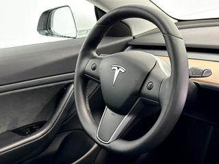 Tesla Model 3 Gran Autonomía AWD