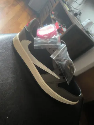 Sneakers Taglia 43 Nero e Grigio