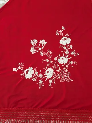 Mantón Flamenco Rojo Bordado
