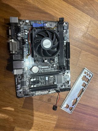 Scheda madre Gigabyte GA-F2A55M-DS2