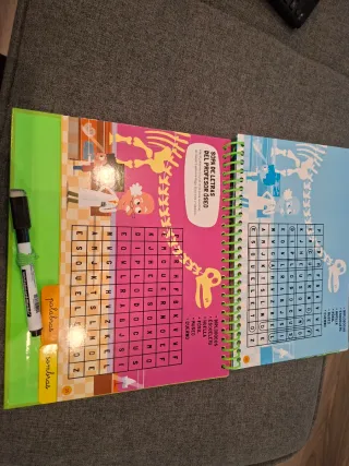 Libro infantil 32 Juegos en el mundo de los dinosa