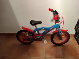 Bicicleta infantil Spiderman