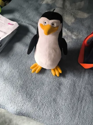 Muñeco Pingüino Madagascar Solo entrega en mano