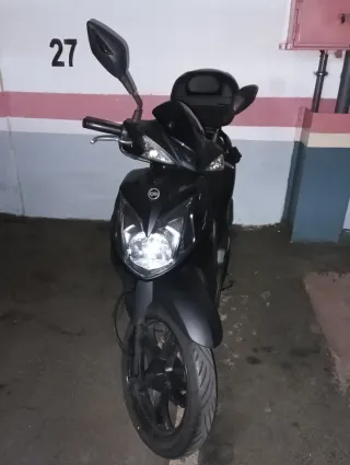 Scooter 125cc Automática Negra