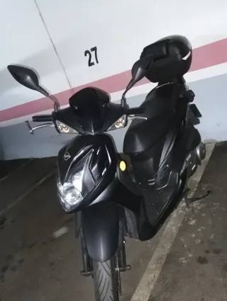 Scooter 125cc Automática Negra