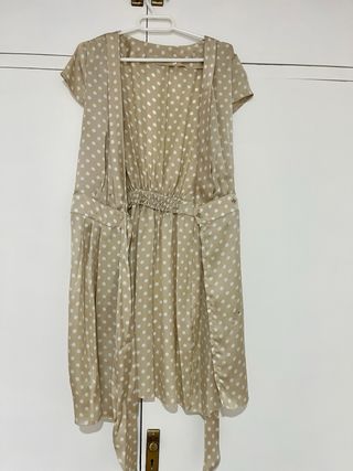 Vestido Poete lunares cruzado beige