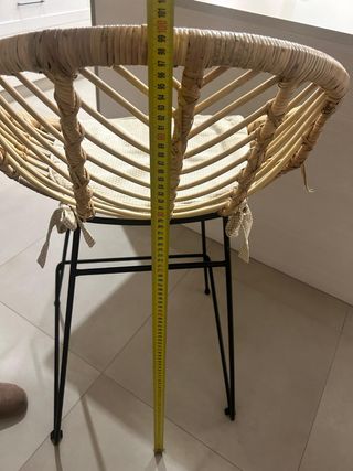 Taburete alto ratán y metal