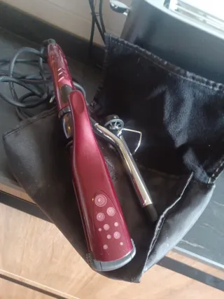 Plancha de pelo Rowenta Roja