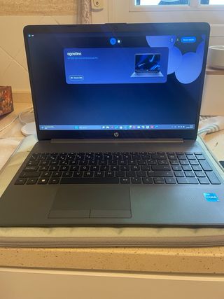 HP 250 G9 Portátil Intel Core i3