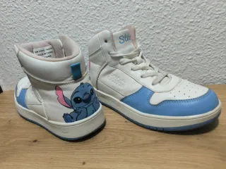 Zapatillas niña Stitch Talla 33
