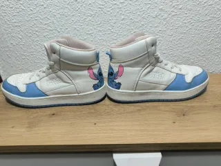 Zapatillas niña Stitch Talla 33