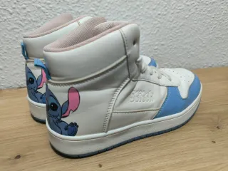 Zapatillas niña Stitch Talla 33