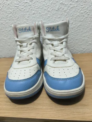 Zapatillas niña Stitch Talla 33