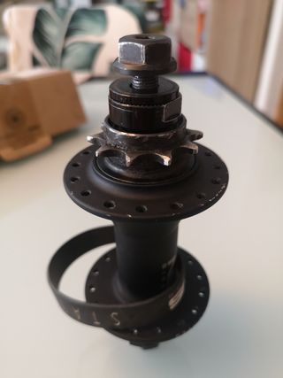 Buje trasero NS Rotary Dirt Jump 135mm Disco