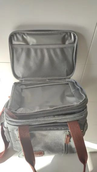 Nevera isotérmica portátil con 5 bloques de hielo