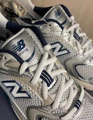 New Balance 530 Talla 40 Plata y Azul