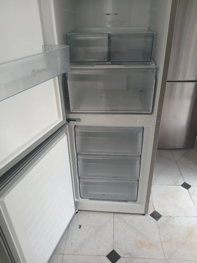 Frigorífico Balay plateado