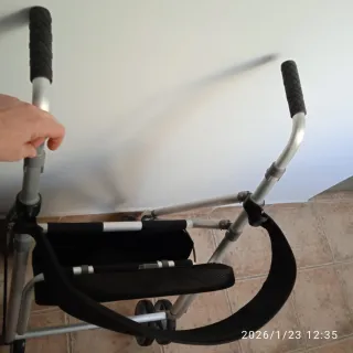 Andador con asiento de exterior 4 ruedas